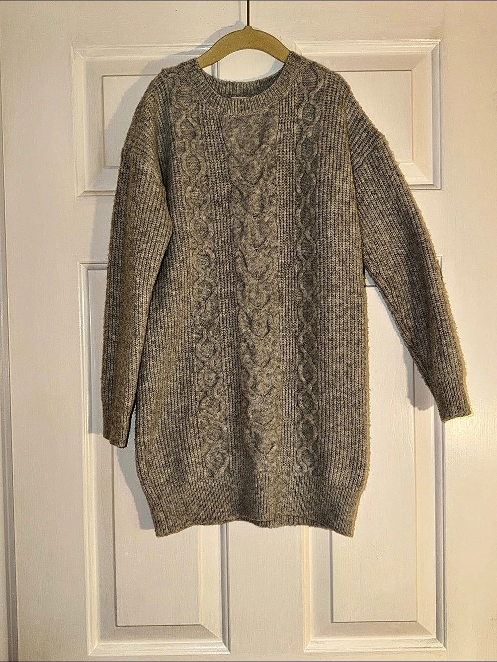 Girls Cat & Jack Cable Knit Tunic Sweater in Gray Size Medium